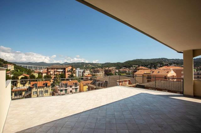 Penthouse in Via G. Carminati 104, Andora - Foto 1