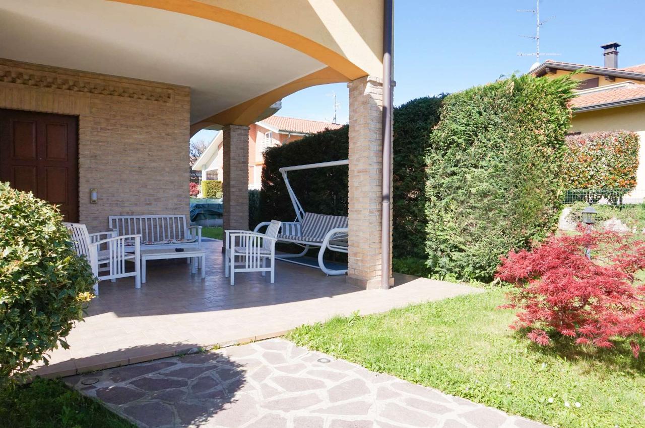 Villa unifamiliare in vendita a Cislago