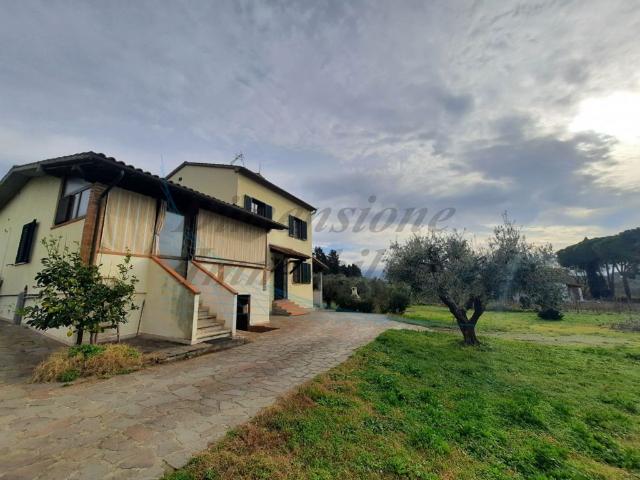 Villa in Via Terra dei Ceci 10, Cecina - Foto 1