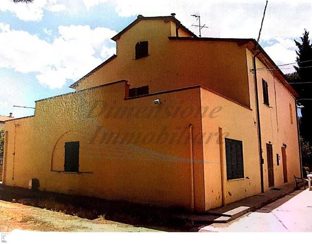 3-room flat in Via Tronto 5a, Cecina - Photo 1