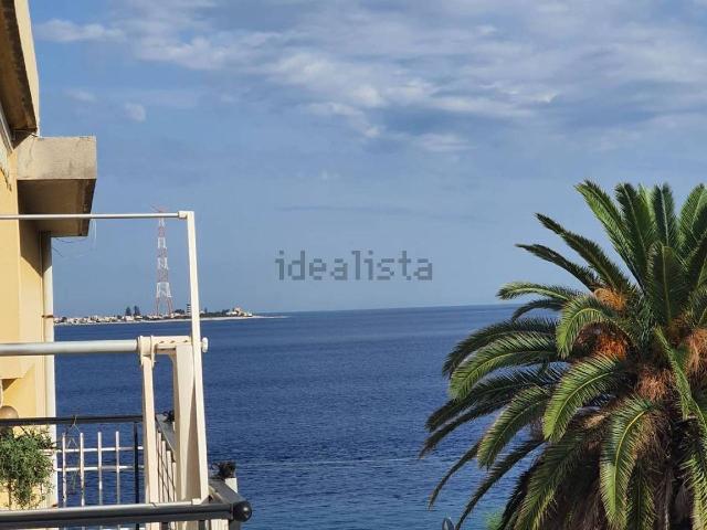 4-room flat in Via Italia, Villa San Giovanni - Photo 1