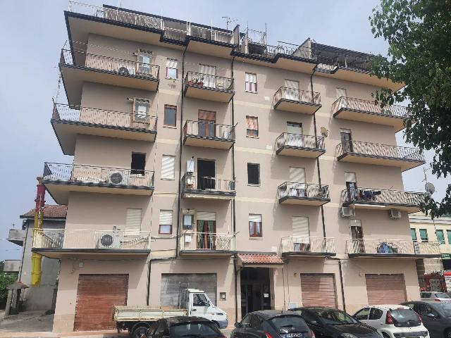 Dreizimmerwohnung in Via dei Glicini, Vibo Valentia - Foto 1