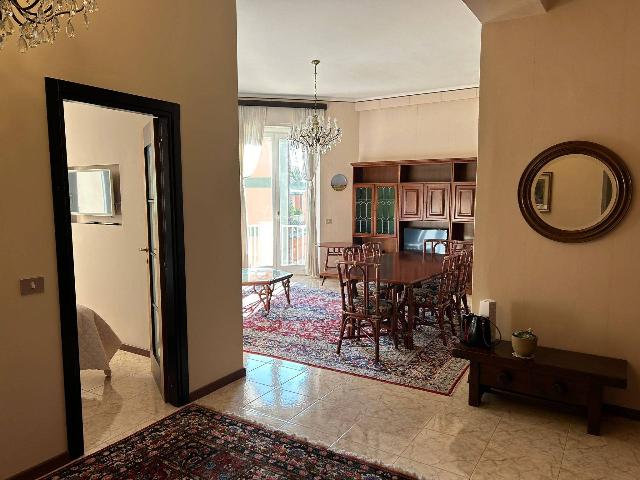 4-room flat in {3}, Via Roccasterone - Photo 1