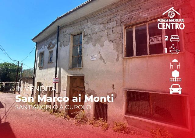 Detached house in Strada Provinciale San Marco ai Monti, Sant'Angelo a Cupolo - Photo 1