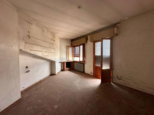 4-room flat in Via del Cagnolino, Pistoia - Photo 1