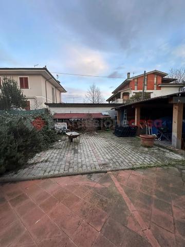 Villa in Via Calabria, Montecatini-Terme - Foto 1