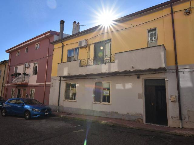 Wohnung in Via Raffaello 3, Macomer - Foto 1