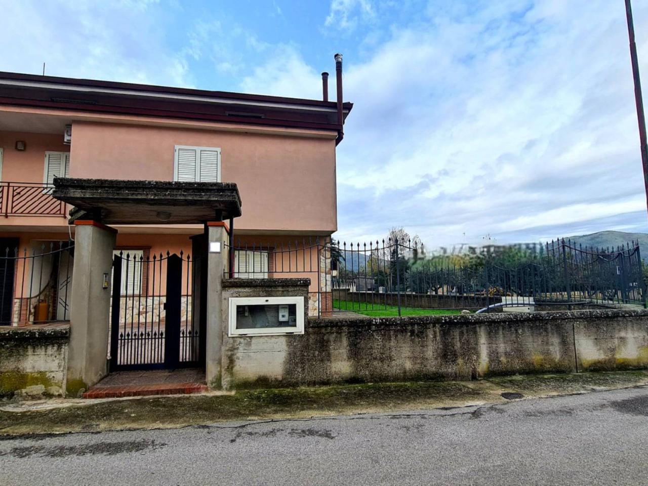 Villa in vendita a Bucciano