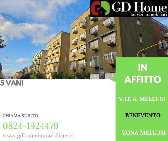 Apartament in {3}, Viale Antonio Mellusi - Photo 1