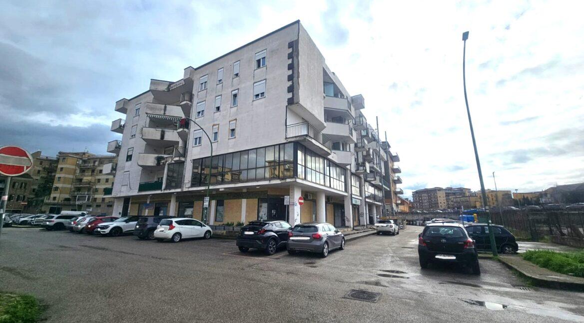 Locale commerciale in Via San Giovanni di Dio, Benevento Ovest, Ferrovia, Benevento, Campania, 82100, Italia, Benevento, {3} - Foto 1