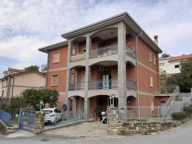 Apartament in Via San Bernardino, Andora - Photo 1