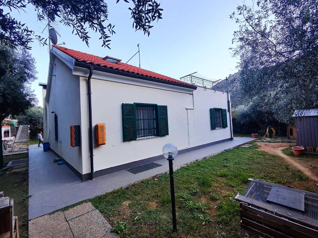 Villa in vendita a Albenga