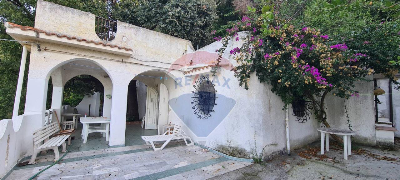 Villa in vendita a Rodi Garganico
