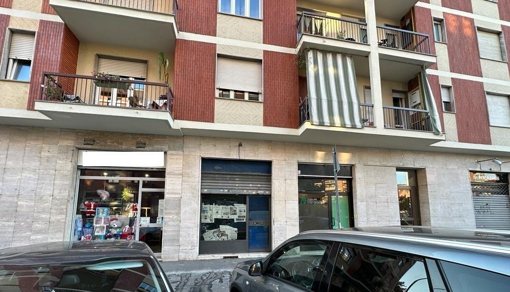 Negozio in Via Castelgomberto, Torino, {3} - Foto 2