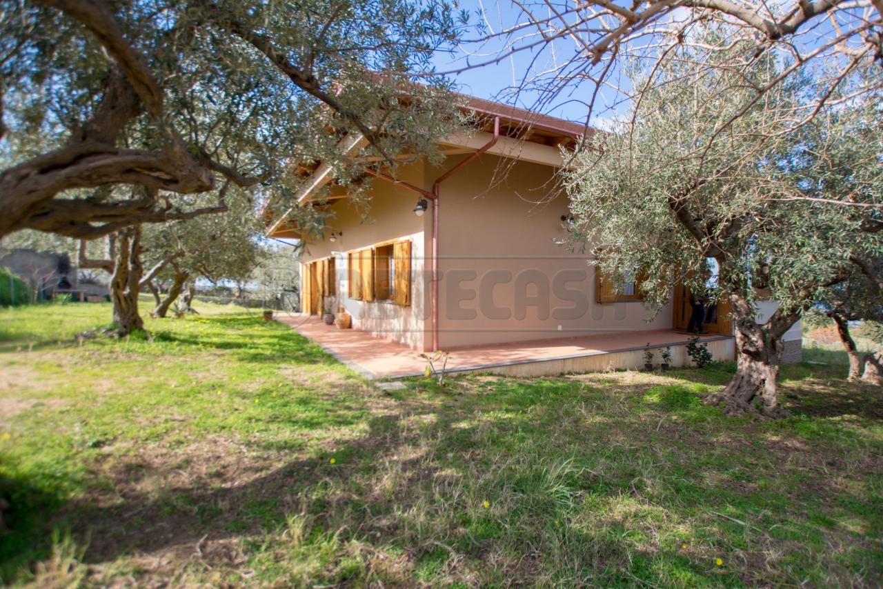 Villa in vendita a Rometta