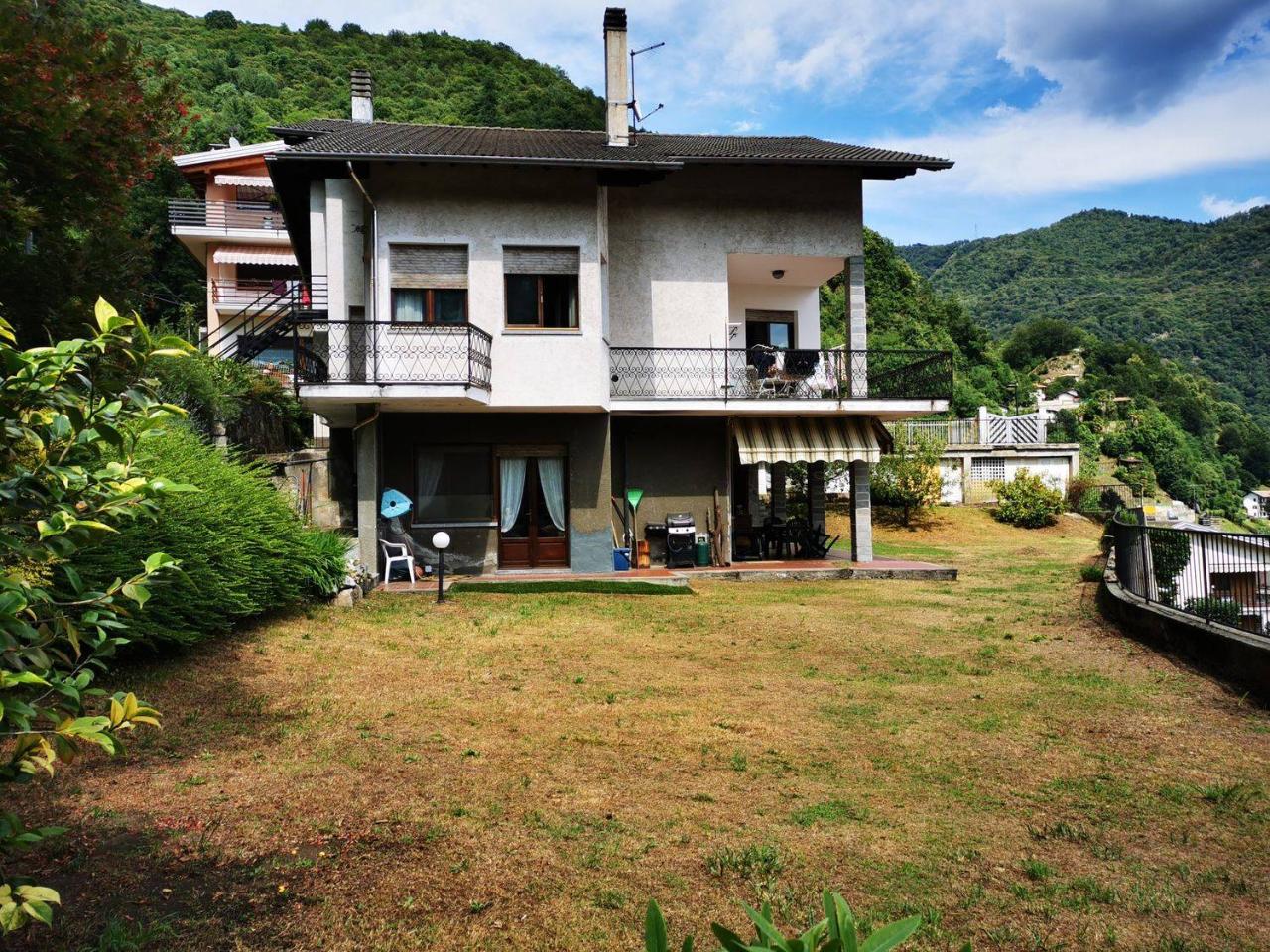 Villa in vendita a Varallo