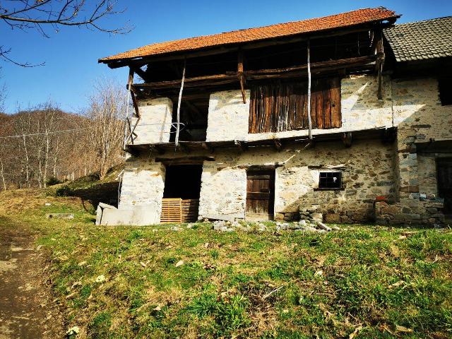 Landhaus in Cavaglia Sterna S.N.C, Varallo - Foto 1