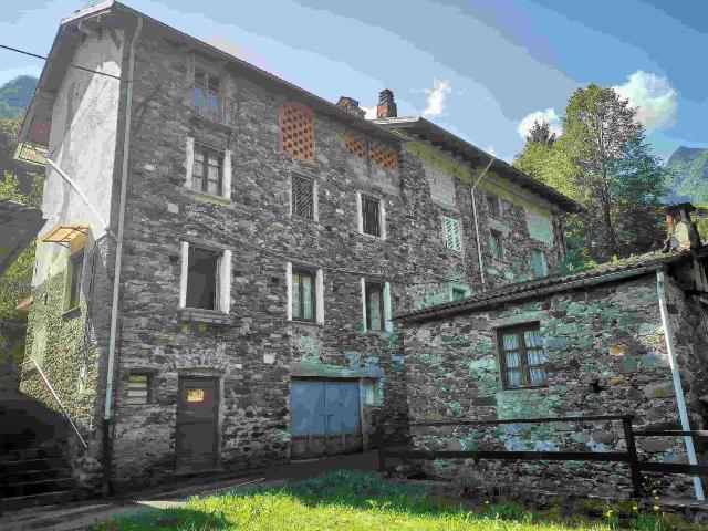 Landhaus in Località Isola 40, Varallo - Foto 1