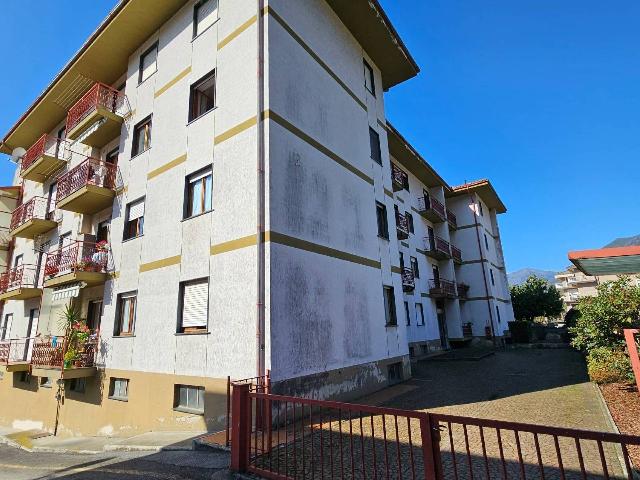 Trilocale in Via per Scopelletto, Varallo - Foto 1