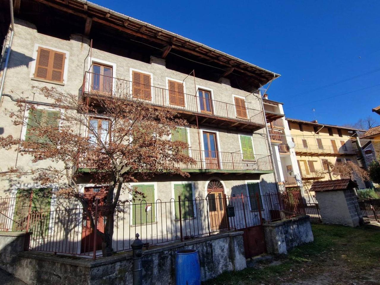 Casa indipendente in vendita a Varallo