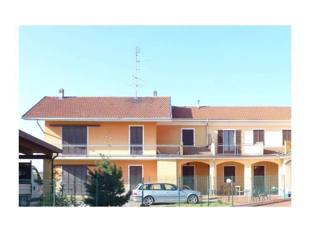 Casa indipendente in vendita a Asigliano Vercellese
