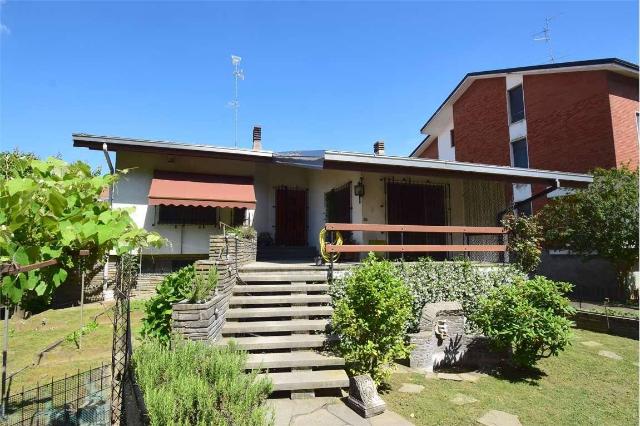 Villa in Via Antonio Gramsci, 14, Vercelli - Foto 1