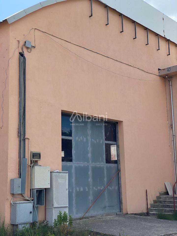 Capannone in , Arcola, {3} - Foto 2