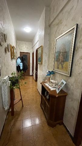 4-room flat in {3}, - Photo 1