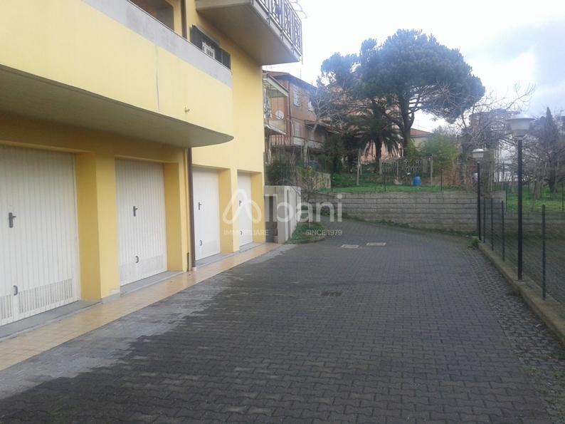 Parcheggio chiuso in , La Spezia - Foto 1