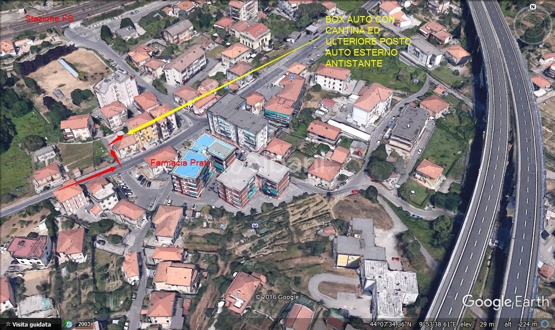 Parcheggio chiuso in , Arcola, {3} - Foto 2
