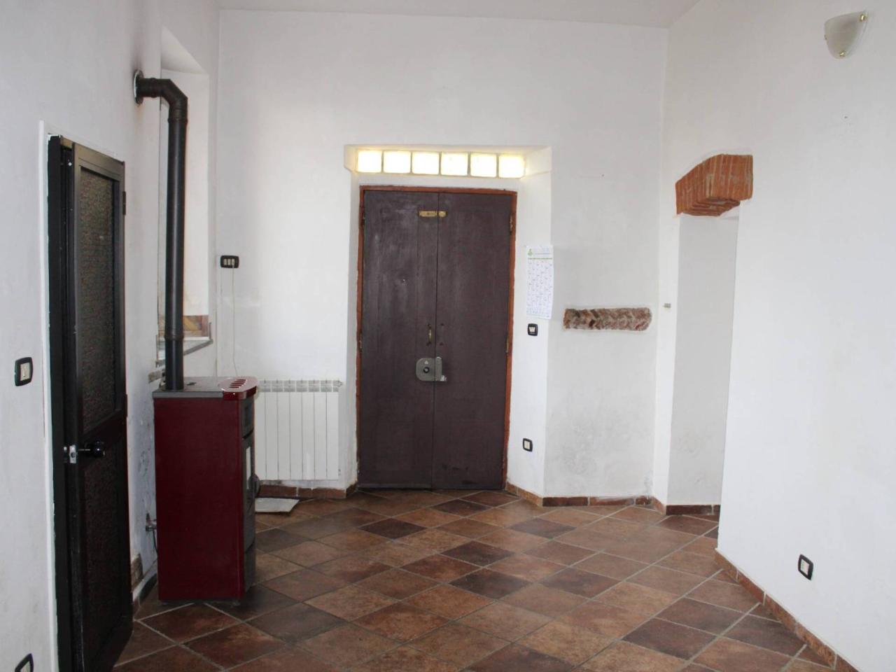 Casa indipendente in vendita a Pezzana