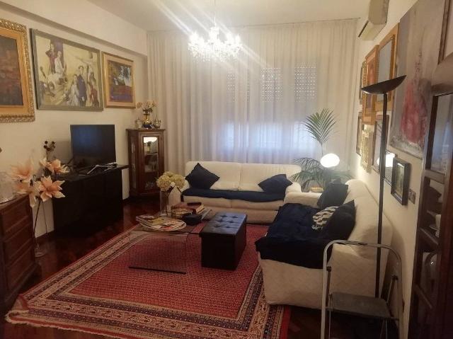 4-room flat in {3}, Piazza Volturno - Photo 1