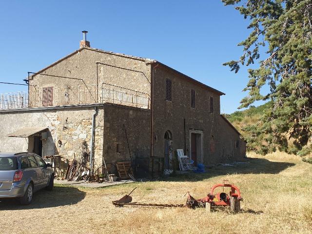 Country house or cottage in Via Roma, Cinigiano - Photo 1