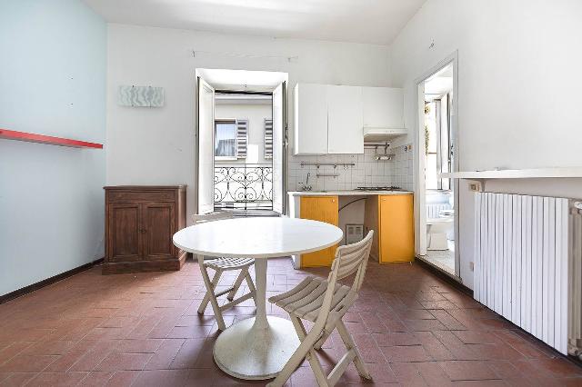 2-room flat in Via San Bonaventura, Viterbo - Photo 1