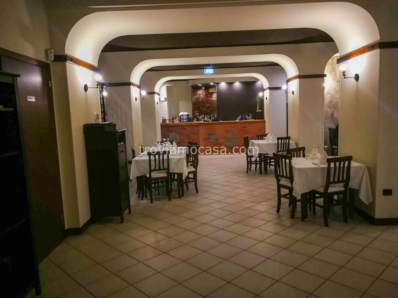 Ristorante in Via Pascoli, Cattolica, {3} - Foto 2
