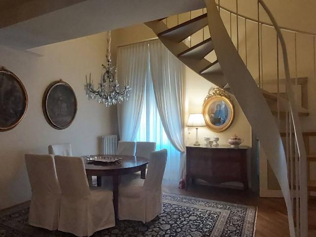 Penthouse in Piazza Santa Maria delle Carceri, Prato - Photo 1