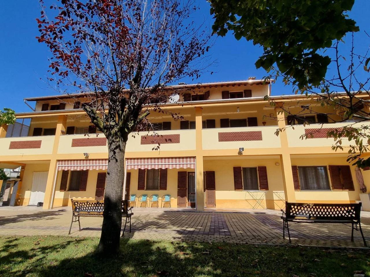 Casa indipendente in vendita a Palazzolo Vercellese