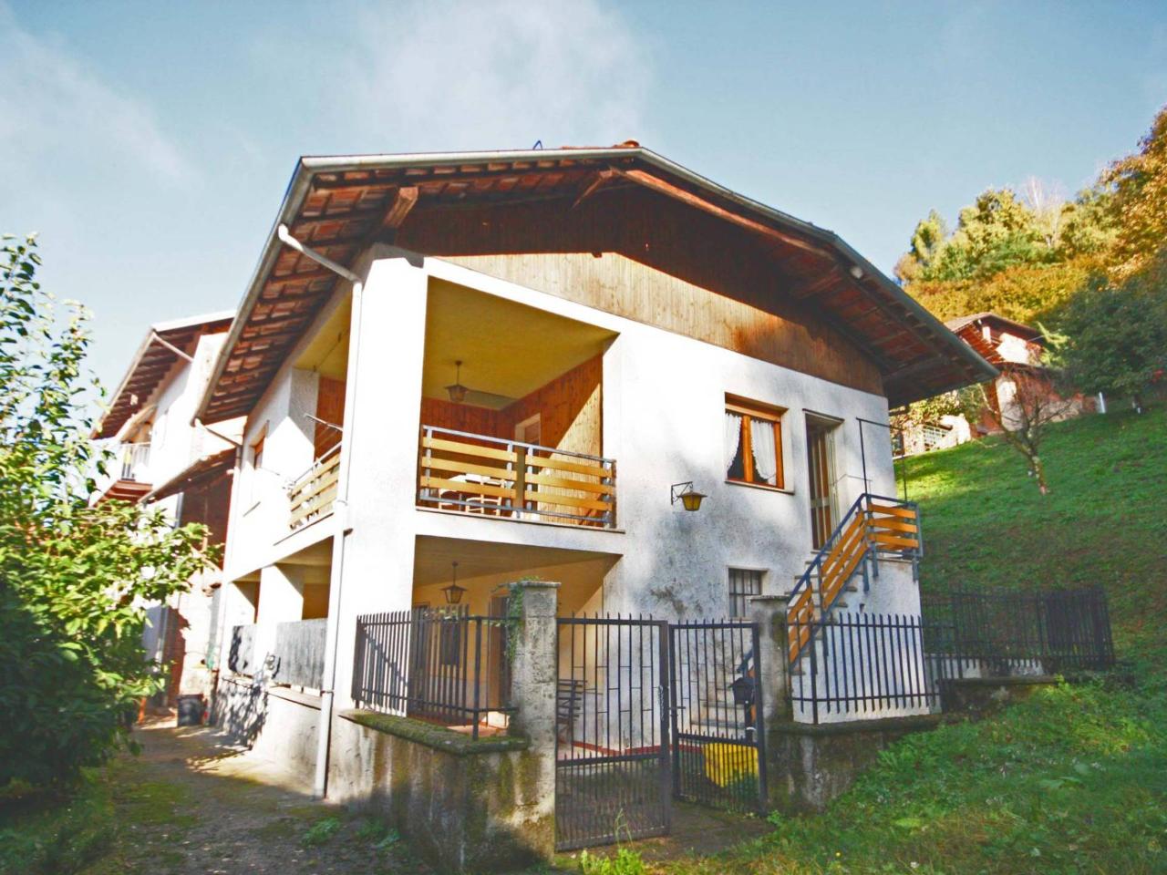 Casa indipendente in vendita a Cellio con Breia