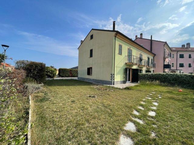 Villa a schiera in {3}, - Foto 1