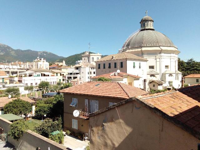 Box in Piazza Italia, Loano - Foto 1