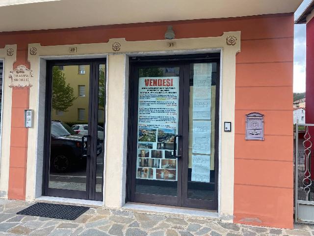 Geschäft in Via Guglielmo Marconi 31, Cengio - Foto 1