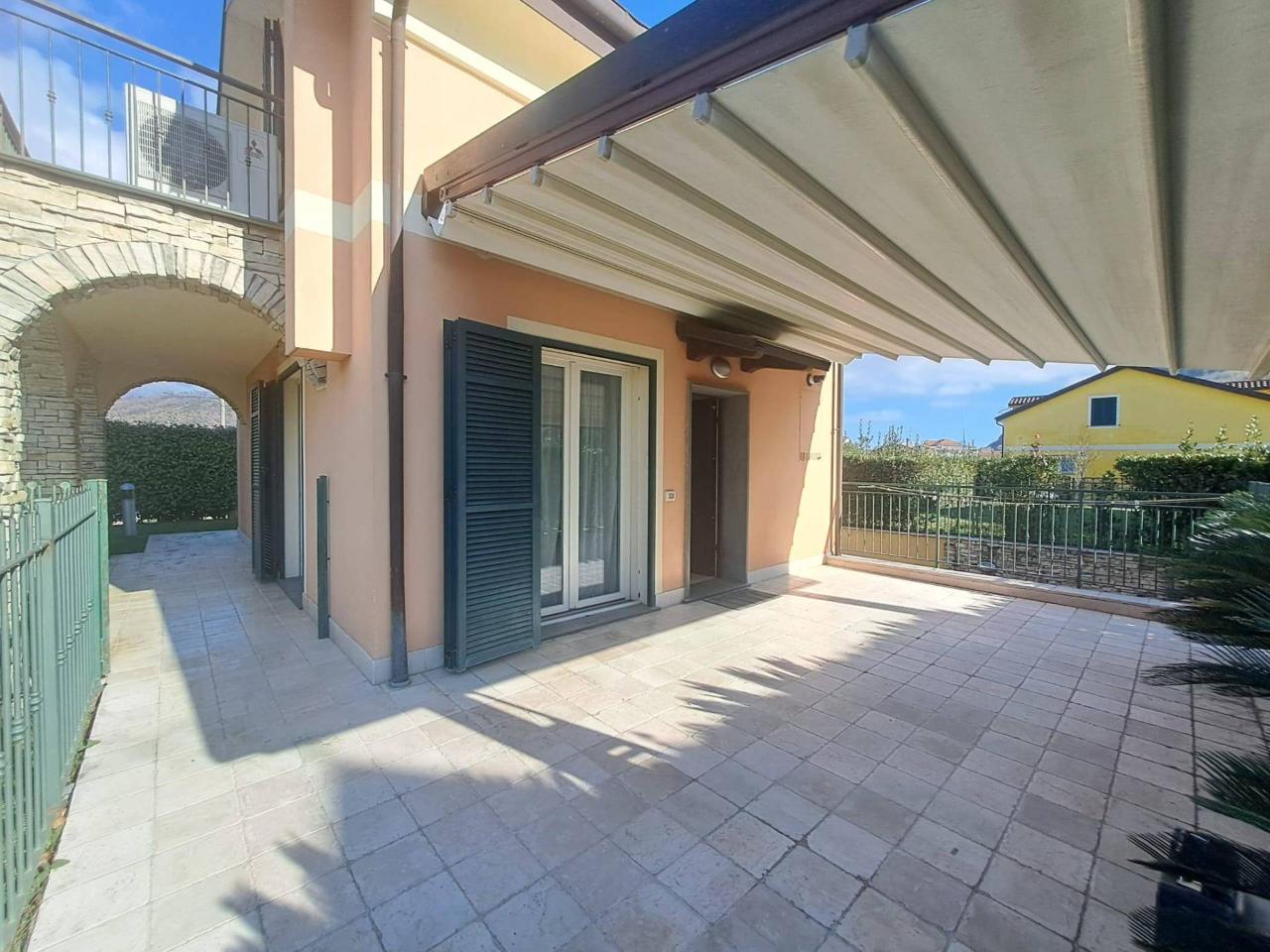 Villa in vendita a Villanova D'Albenga