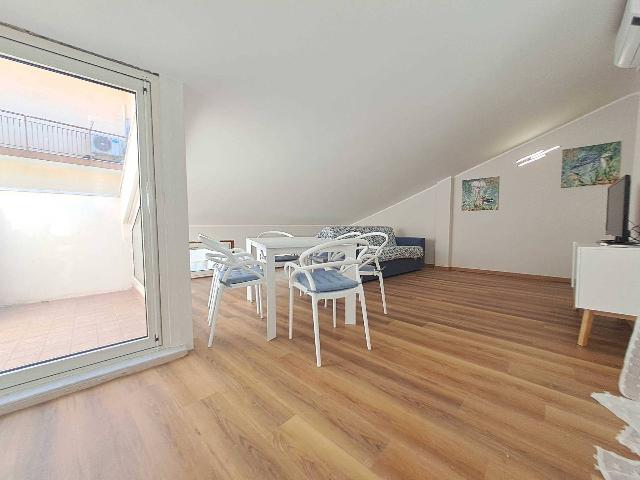 4-room flat in Via Lorenzo Sollai, Alassio - Photo 1