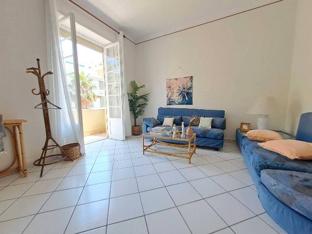 4-room flat in {3}, Corso Armando Diaz 9 - Photo 1