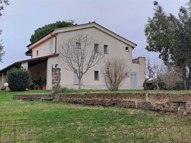 Country house or cottage in Sr74, Manciano - Photo 1