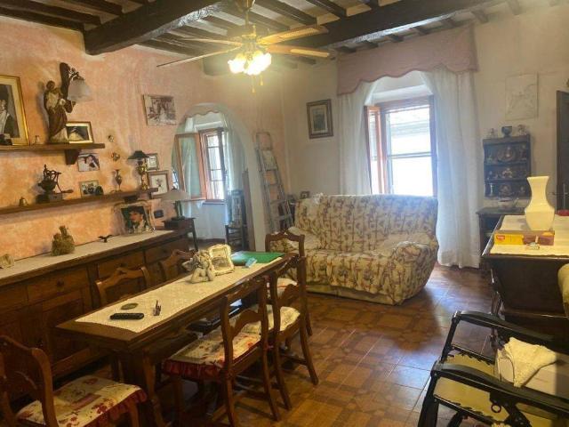 4-room flat, Magliano in Toscana - Photo 1