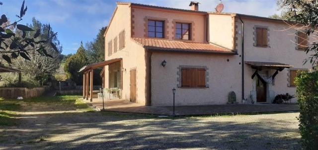 Country house or cottage, Roccastrada - Photo 1