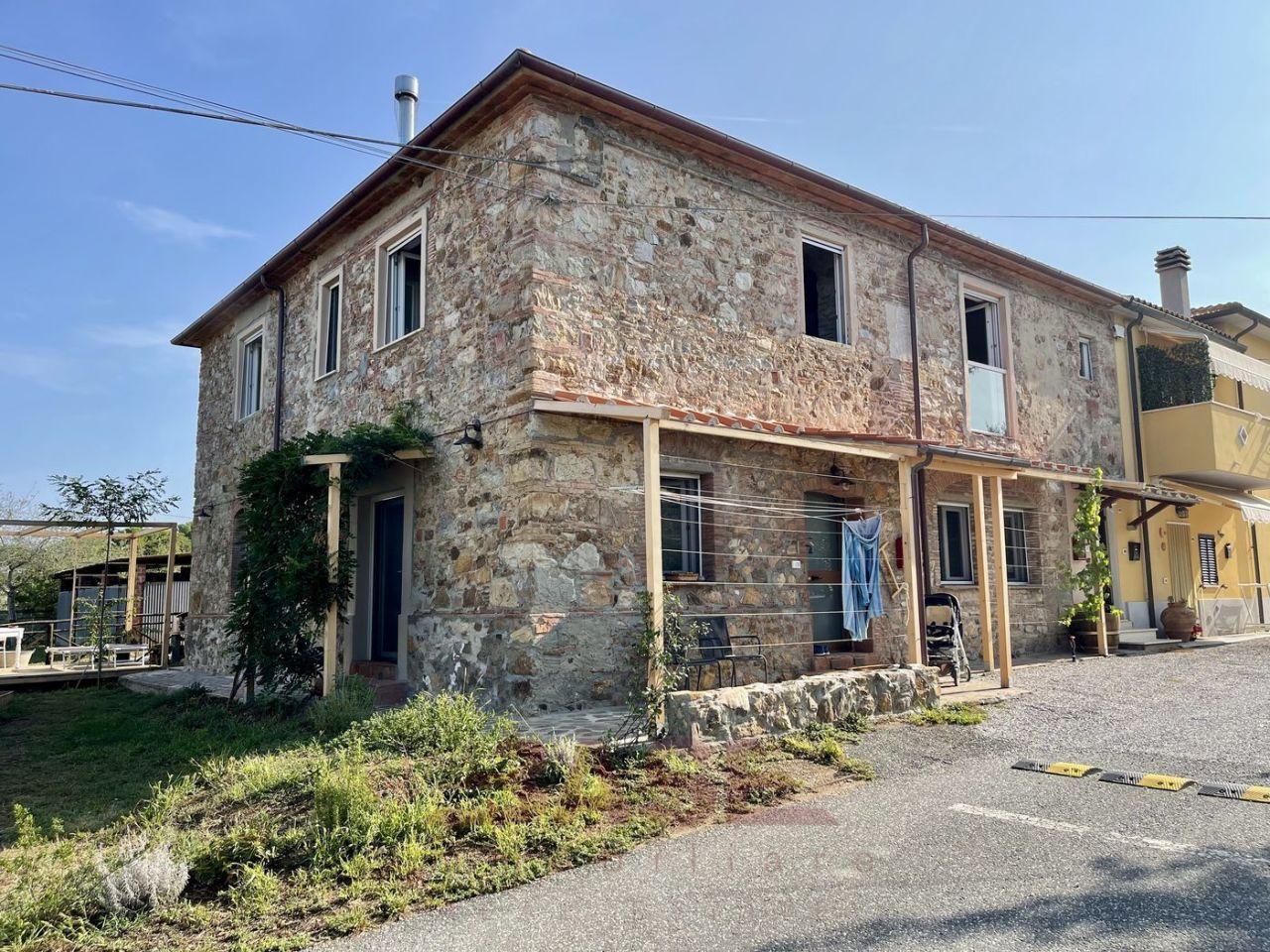 Villa a schiera in vendita a Suvereto