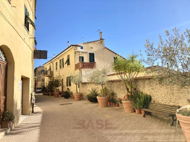 3-room flat in Piazza Giacomo Matteotti, Montescudaio - Photo 1