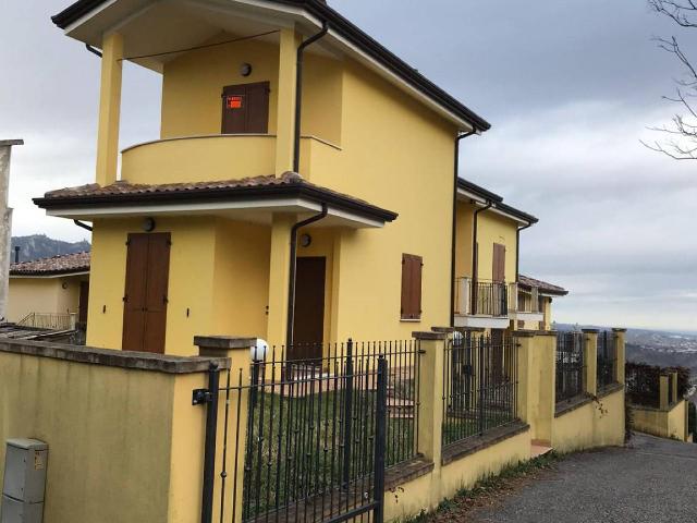 Villa a schiera in Via Poggio di Sotto, Montescudo-Monte Colombo - Foto 1